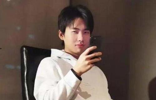 女网红爆料男明星视频,引发网友热议